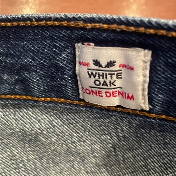 White Oak Cone Denim Levi’s Classic Straight Leg cropped Blue Jeans - Picture 4 of 10